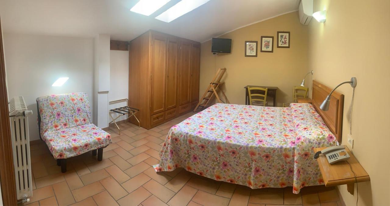 Agriturismo Il Castello Assisi Exterior photo