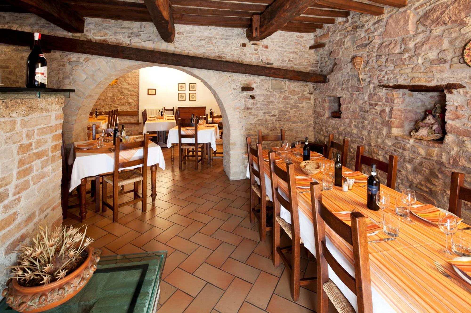 Agriturismo Il Castello Assisi Exterior photo