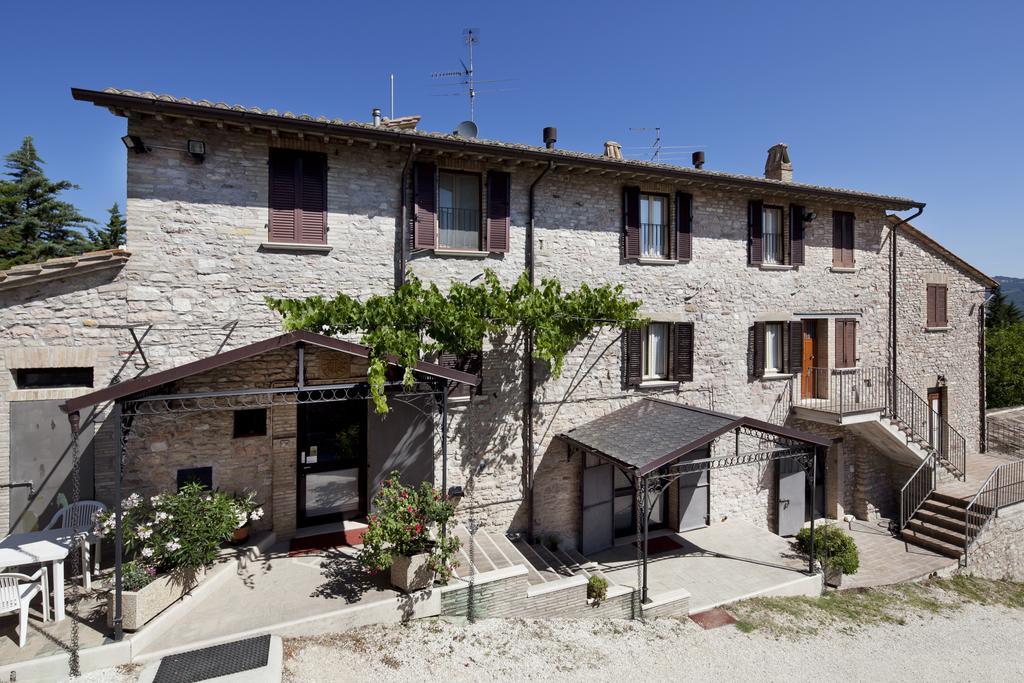 Agriturismo Il Castello Assisi Exterior photo